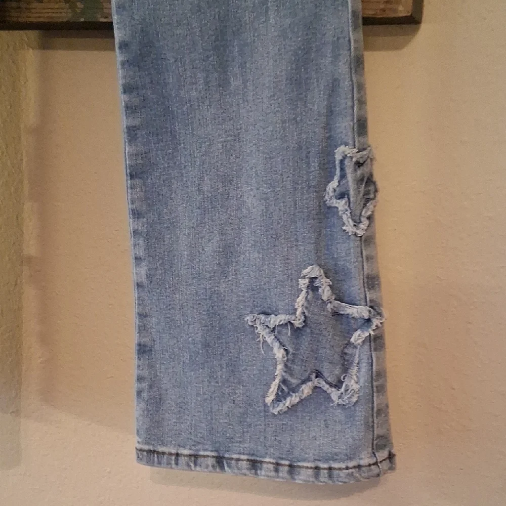 Ashley Mason Sky Blue Star Embellished Wide Leg Jeans. Great Condition Size 5 - Picture 7 of 13